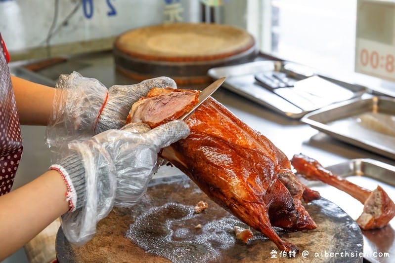 家香北平脆皮烤鴨．桃園龜山美食（皮脆鴨肉多汁不柴，熱炒夾餅都好吃）