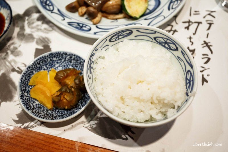 Steak Land Kobe．神戶牛排美食（超人氣排隊美食，中午套餐很超值划算）