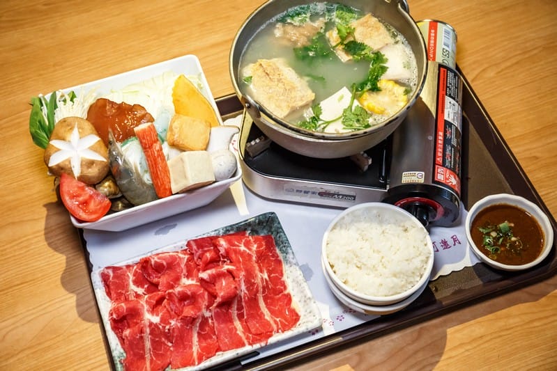 端陽邀月複合式餐廳．桃園火車站美食（約會聚餐的好去處擁有隱密的用餐包廂空間）