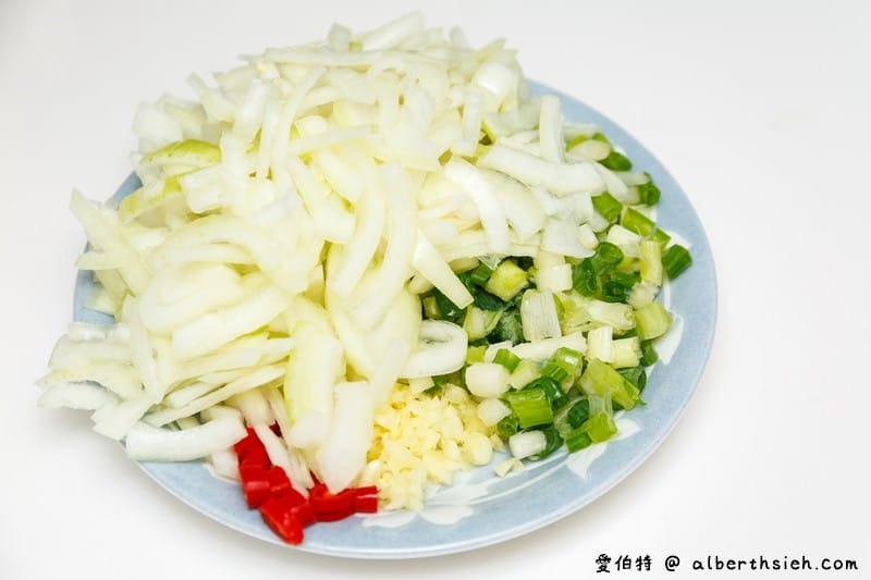 洋蔥炒香菇．Aries食譜