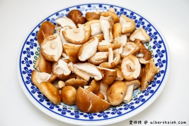洋蔥炒香菇．Aries食譜