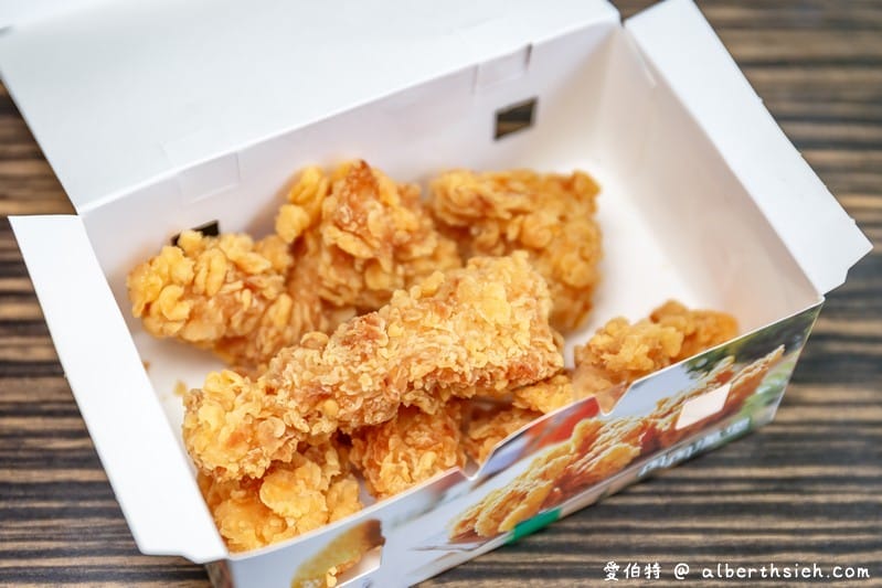 丹丹漢堡.高雄西子灣美食(速食南霸天,價錢便宜花小錢可以吃很飽) - 第7張圖 丹丹漢堡.高雄西子灣美食(速食南霸天,價錢便宜花小錢可以吃很飽)