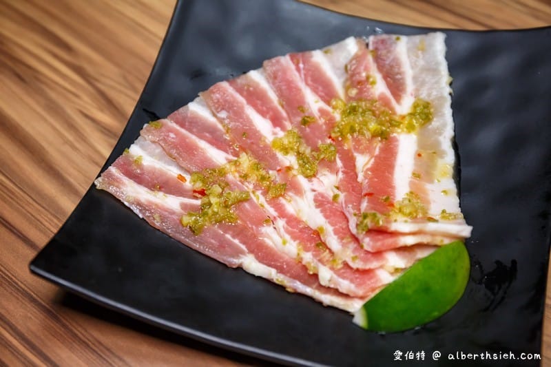 和東燒肉屋．桃園美食（牛舌七吃必點的美味炭火燒肉套餐）