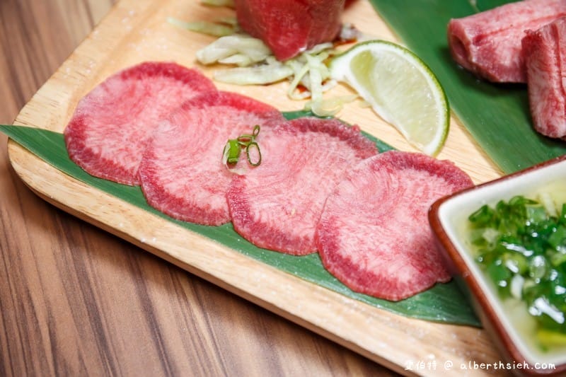 和東燒肉屋．桃園美食（牛舌七吃必點的美味炭火燒肉套餐）