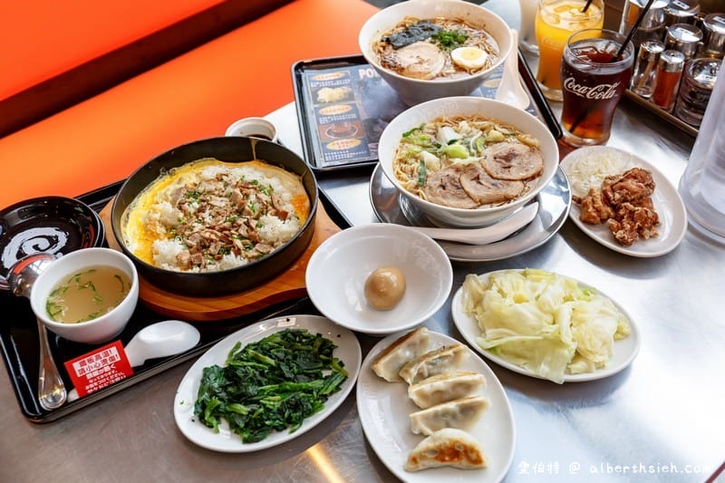 花月嵐拉麵．桃園統領美食（日本原汁原味的濃厚湯頭，添加高湯更加順口美味）
