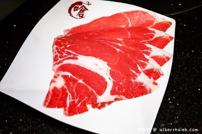 小蒙牛頂級麻辣鴛鴦鍋．中壢火鍋吃到飽（哈根達斯/啤酒/和牛/天使紅蝦/松阪豬任你吃）