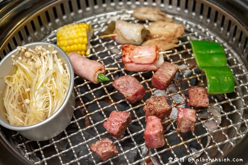 Oh!Yaki日式炭火燒肉．桃園中壢吃到飽（只要599，比臉還大的安格斯牛排任你吃）