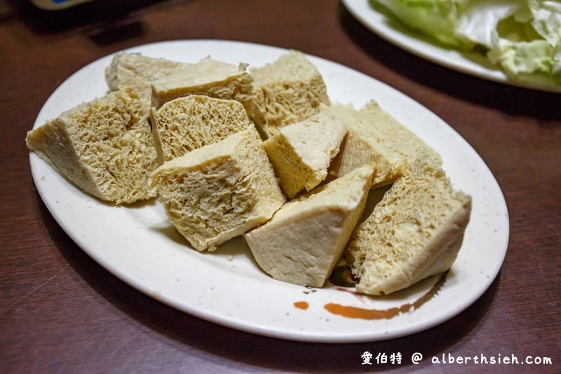 光復牛肉店．嘉義新港美食（老饕帶路的溫體牛肉火鍋，牛肉塊/牛舌/牛肝都好吃）