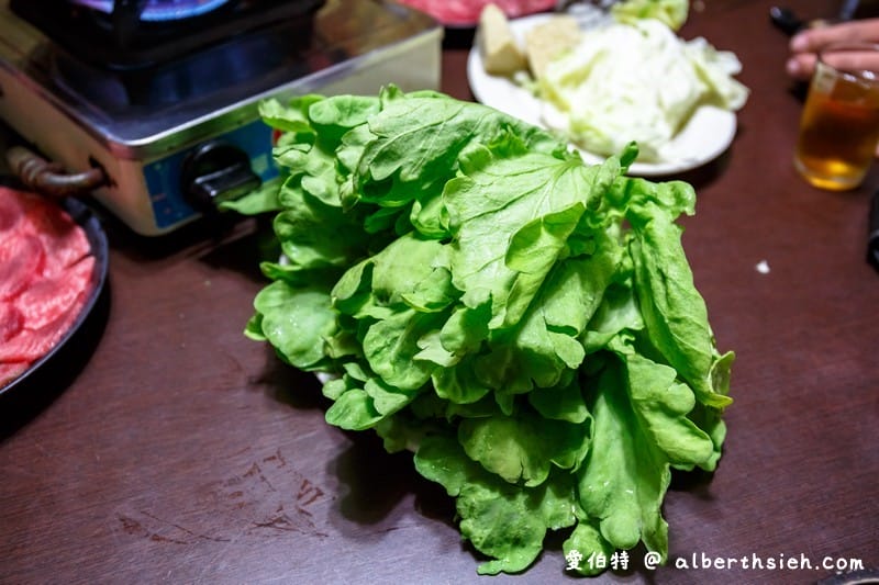光復牛肉店．嘉義新港美食（老饕帶路的溫體牛肉火鍋，牛肉塊/牛舌/牛肝都好吃）