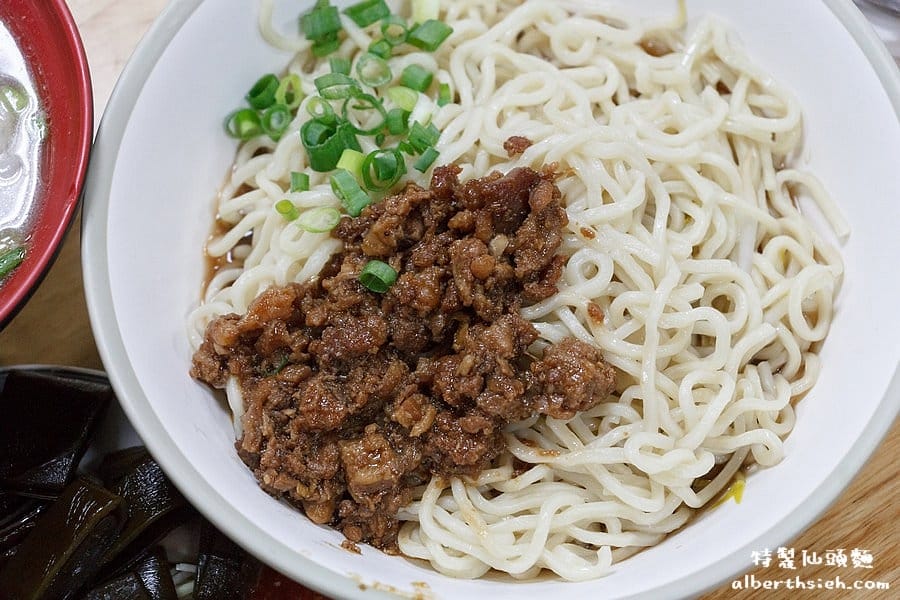 桃園市府推薦美食｜特製汕頭麵，自製麵條Q彈有嚼勁的好吃
