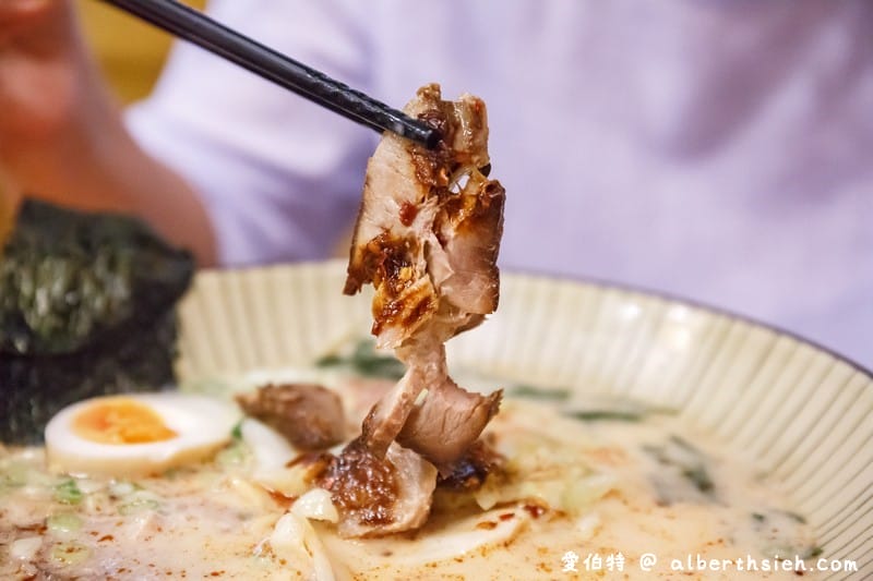 博多11川番町豚骨拉麵．銘傳龜山美食（湯頭香醇，味道不錯但價錢稍貴）