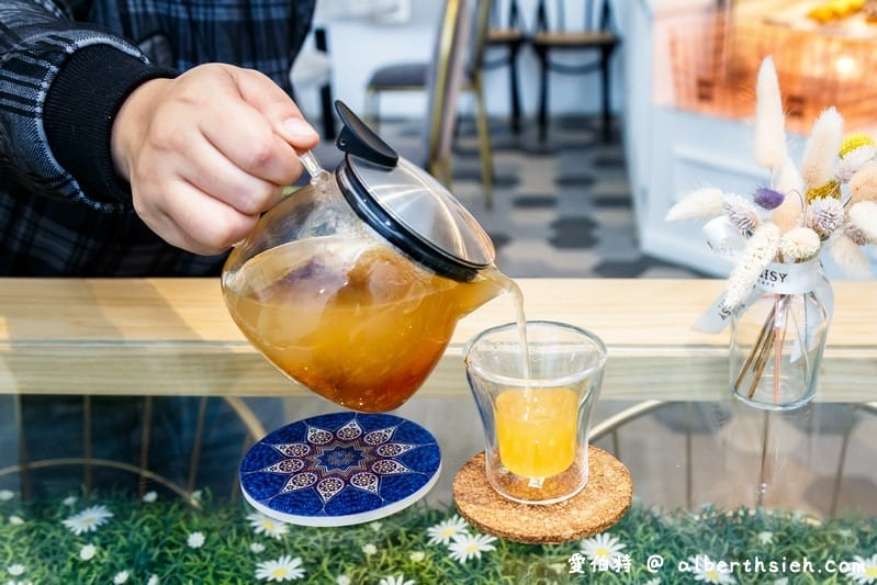 Daisy Cafe.桃園八德咖啡廳(美味法式甜點搭配精緻裝潢讓你有個質感下午茶) - 第17張圖 Daisy Cafe.桃園八德咖啡廳(美味法式甜點搭配精緻裝潢讓你有個質感下午茶)