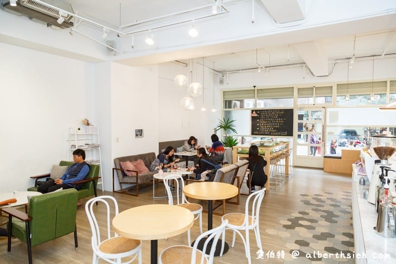 Daisy Cafe.桃園八德咖啡廳(美味法式甜點搭配精緻裝潢讓你有個質感下午茶) - 第11張圖 Daisy Cafe.桃園八德咖啡廳(美味法式甜點搭配精緻裝潢讓你有個質感下午茶)