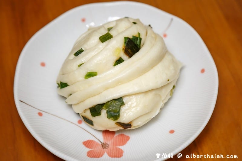趙包子．新莊聯邦市場美食（純手工健康便宜好吃的古早味饅頭包子）