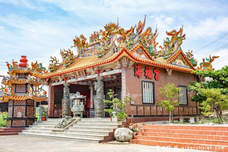 新北桃園西濱一日遊．海福宮金雞母、竹圍漁港、林口水牛坑、下福里市民中心、坑口彩繪村）