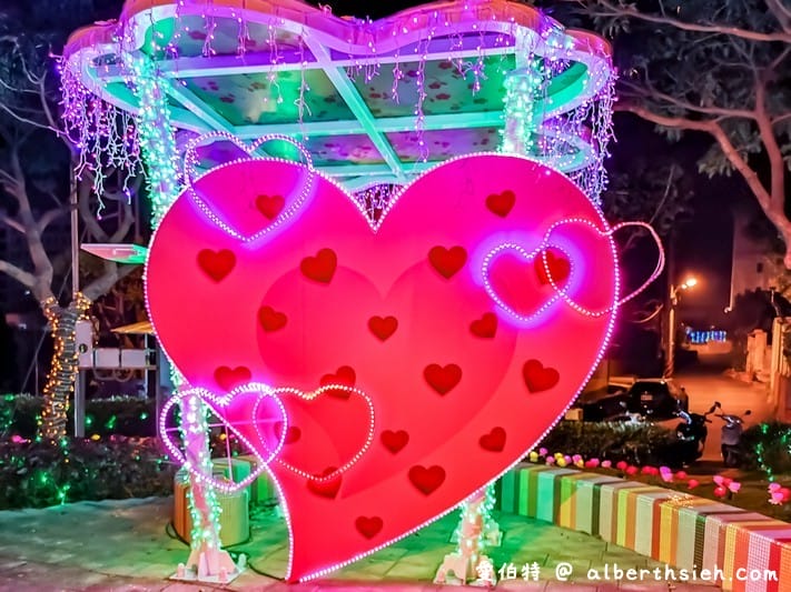2019桃園燈會魔法童話城（阿拉丁神燈/胡桃鉗/綠野仙蹤/愛麗絲夢遊仙境造型花燈位於南崁溪沿線）