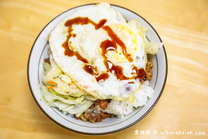 包三奶大湯圓．桃園楊梅美食（湯圓鹹香飽滿，湯頭清爽不油膩）