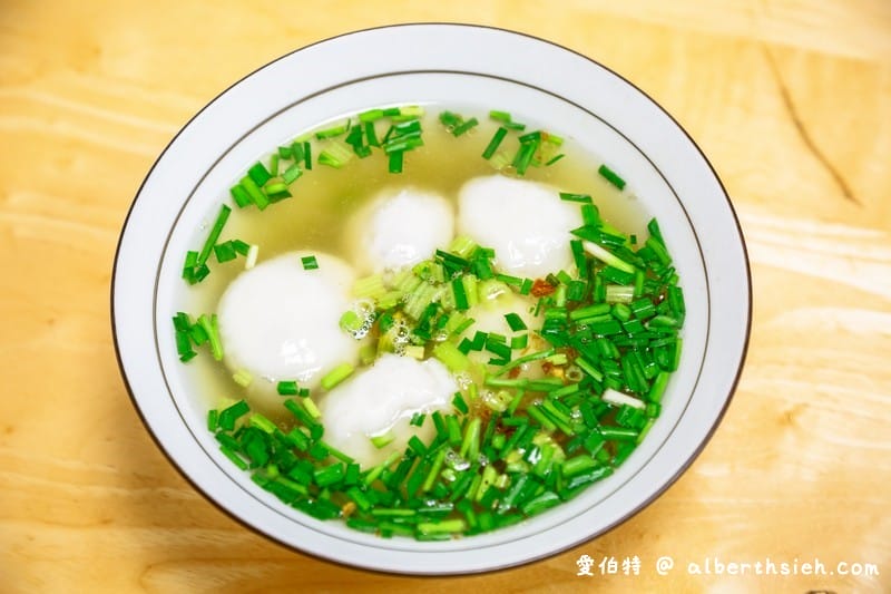 包三奶大湯圓．桃園楊梅美食（湯圓鹹香飽滿，湯頭清爽不油膩）