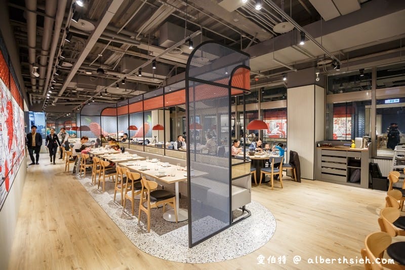 開飯川食堂．中友百貨美食（酥香麻辣的翻滾吧！肥腸，等你來品嚐！）