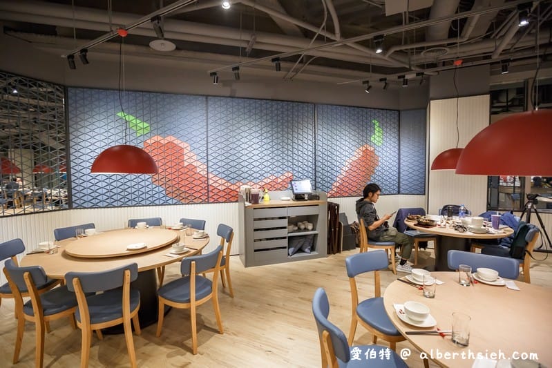 開飯川食堂．中友百貨美食（酥香麻辣的翻滾吧！肥腸，等你來品嚐！）