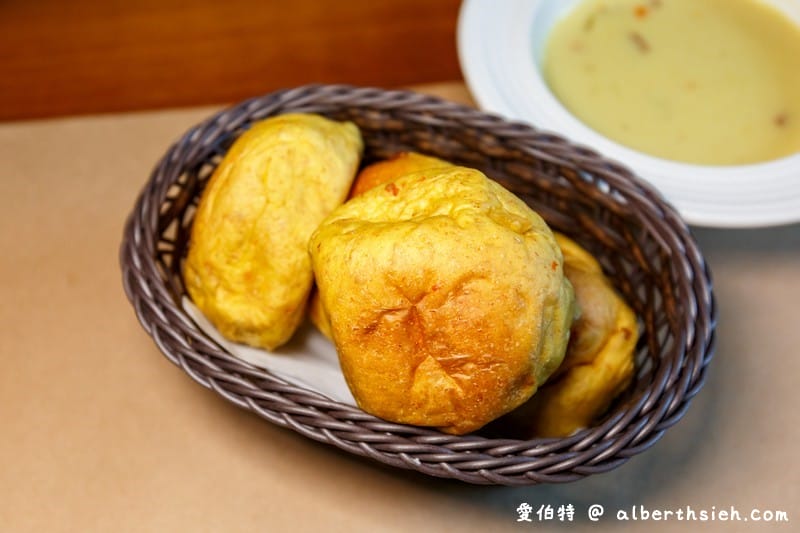 山景湖水岸．龍潭石門水庫美食（餐點不錯，庭園造景環境優美適合聚餐）