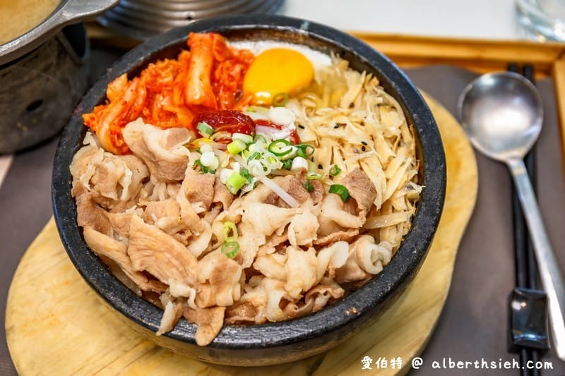 異人館．台中豐原美食（寬敞的用餐空間，簡餐選項多，火鍋湯頭佳）