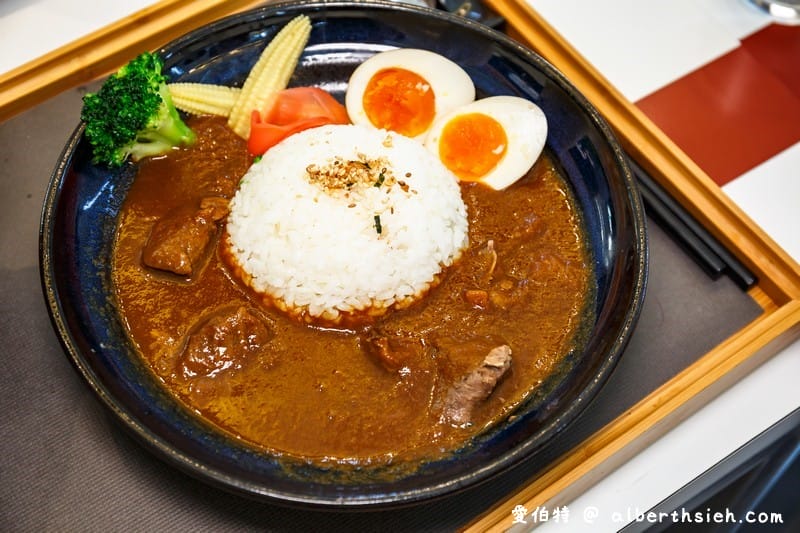 異人館．台中豐原美食（寬敞的用餐空間，簡餐選項多，火鍋湯頭佳）