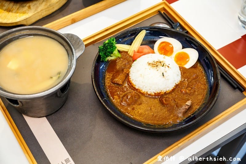 異人館．台中豐原美食（寬敞的用餐空間，簡餐選項多，火鍋湯頭佳）