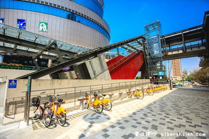 機場捷運A19站．中壢景點（變身棒球主題車站，球員休息區/看台區/記分板通通有）