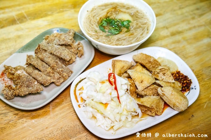 鐵皮屋臭豆腐｜桃園八德大湳美食，讓在地人思念的排隊美食