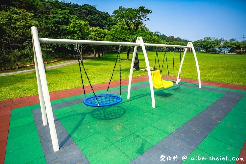 大溪河濱公園．桃園親子景點（腹地廣大的綠地公園以及共融式遊具兒童遊樂場）