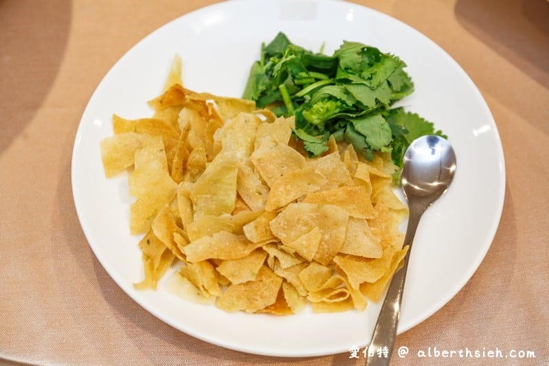 兆品初食軒烤鴨．礁溪兆品酒店（脆皮脂香鴨/廣式一品鴨/鴨湯必加紅露酒超讚/米其林三星頤宮姊妹店）