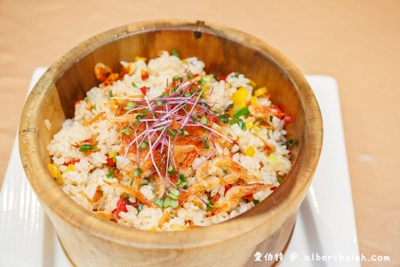 兆品初食軒烤鴨．礁溪兆品酒店（脆皮脂香鴨/廣式一品鴨/鴨湯必加紅露酒超讚/米其林三星頤宮姊妹店）
