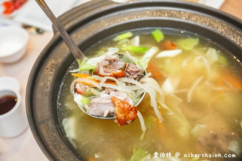 兆品初食軒烤鴨．礁溪兆品酒店（脆皮脂香鴨/廣式一品鴨/鴨湯必加紅露酒超讚/米其林三星頤宮姊妹店）