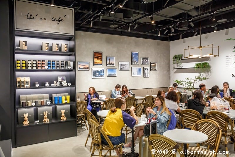 agnès b.CAFÉ．桃園統領美食（小b咖啡廳裝潢附有質感且優雅，巧克力蛋糕很美味）