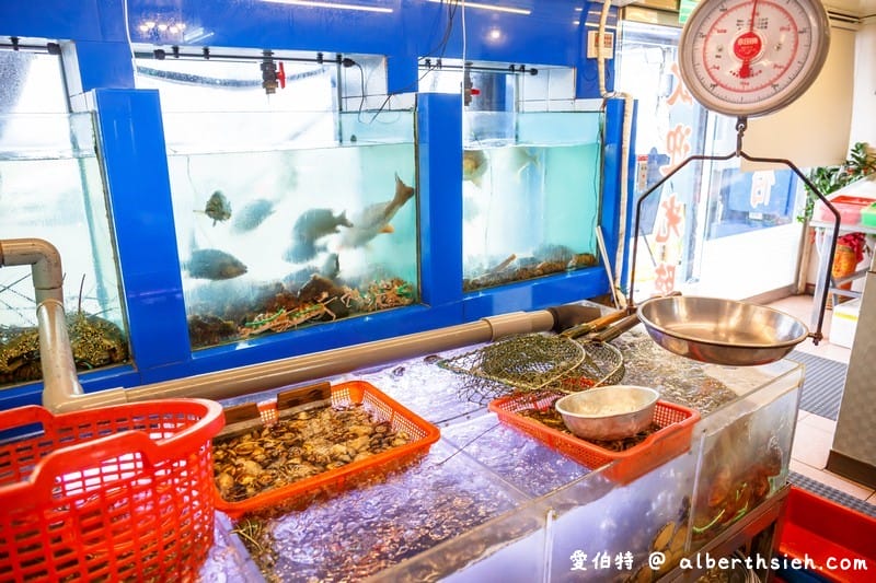 福伯海鮮餐廳．竹圍漁港美食（海鮮新鮮，但價格不便宜）