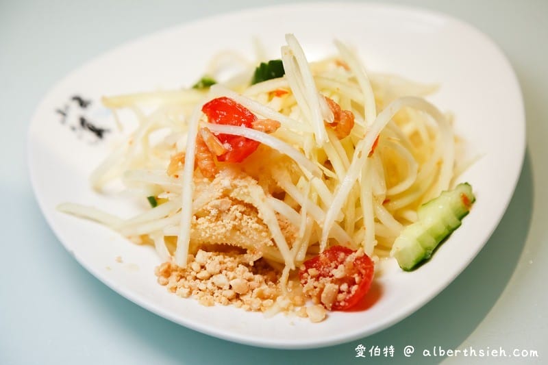 小雲滇｜中壢龍岡忠貞美食，雲南紹子米干跟過橋米線都好吃