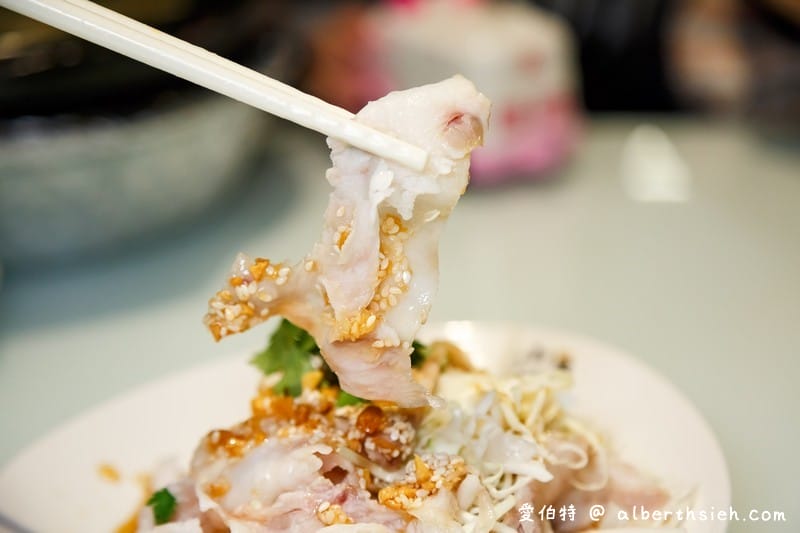 小雲滇｜中壢龍岡忠貞美食，雲南紹子米干跟過橋米線都好吃