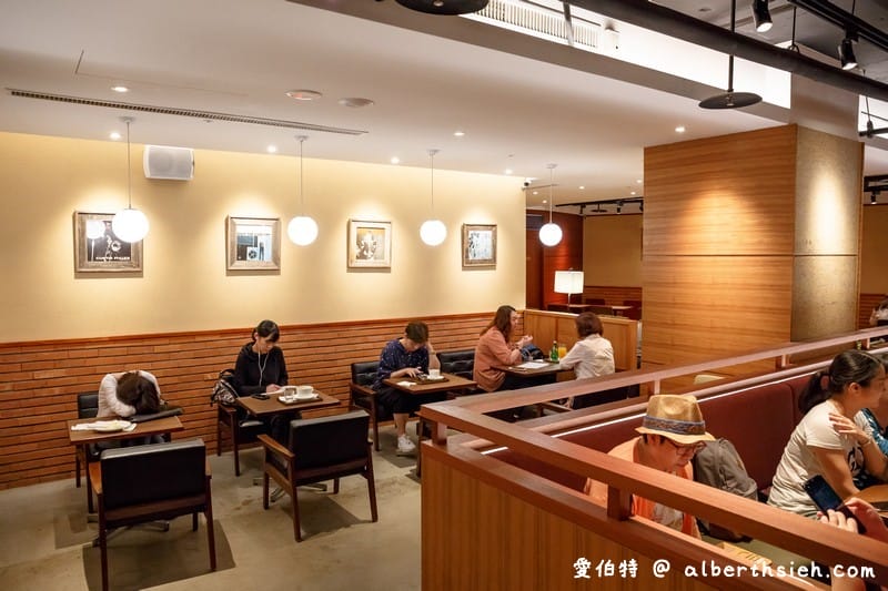 上島咖啡店UCC誠品站前店．台北車站美食（寬敞舒適放鬆好聊的咖啡廳）