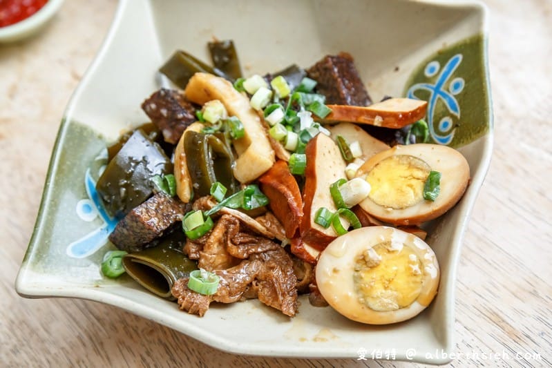 大竹楊記牛肉麵（軟嫩美味的牛肉以及滷味，來到桃園蘆竹一定要不錯過！）
