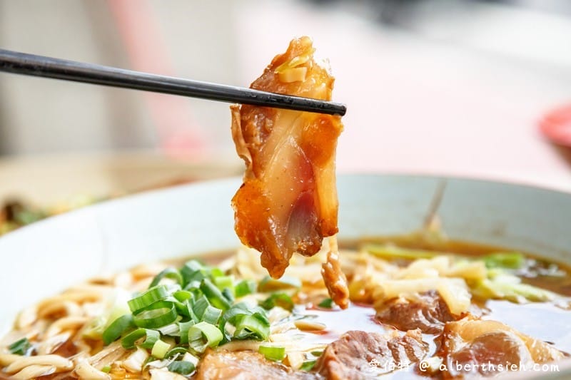 大竹楊記牛肉麵（軟嫩美味的牛肉以及滷味，來到桃園蘆竹一定要不錯過！）
