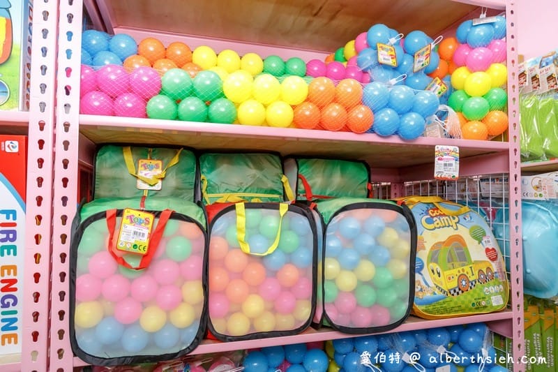 桃園亞細亞Toys批發家族（正版玩具下殺1.5折起超便宜小孩大人買到失心瘋）