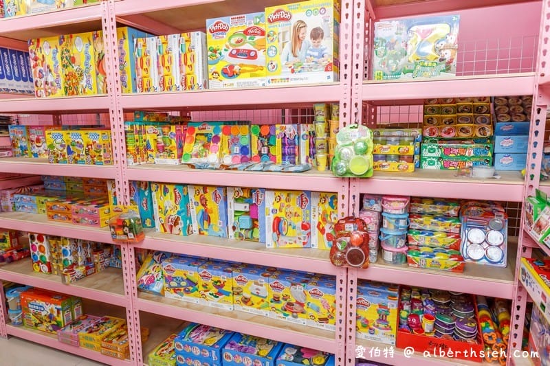 桃園亞細亞Toys批發家族（正版玩具下殺1.5折起超便宜小孩大人買到失心瘋）