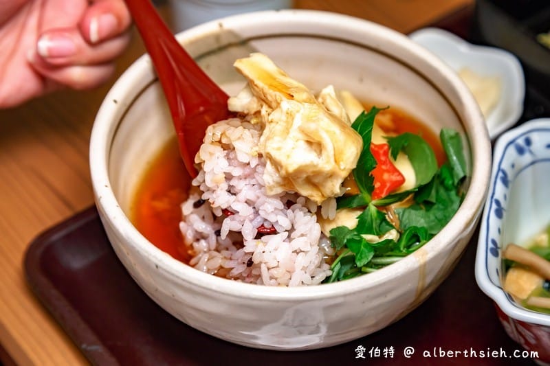 京都嵐山美食．嵯峨豆腐稻（清淡優雅且樸實的湯豆腐料理）