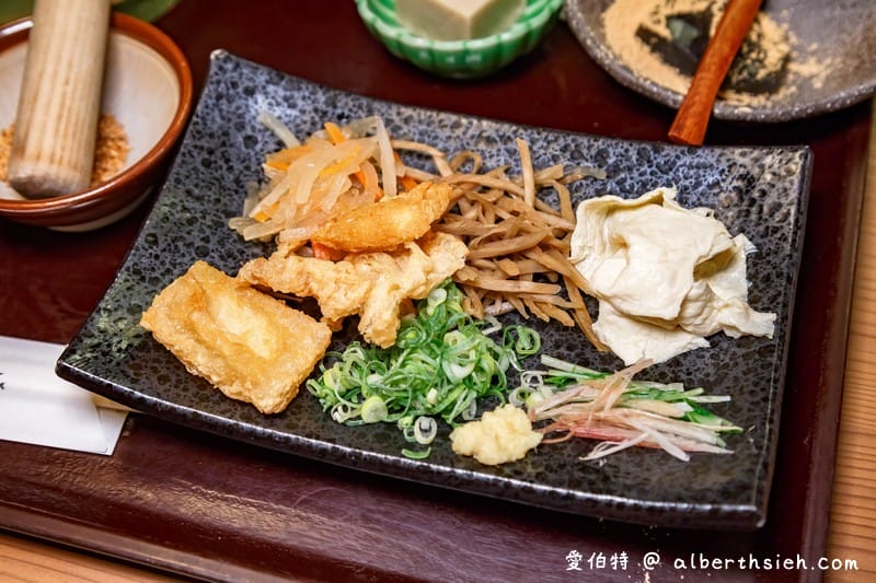 京都嵐山美食．嵯峨豆腐稻（清淡優雅且樸實的湯豆腐料理）