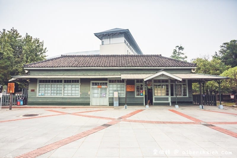 北門車站、沉睡森林（日式古蹟搭配Q版動物造型，嘉義親子必遊景點）