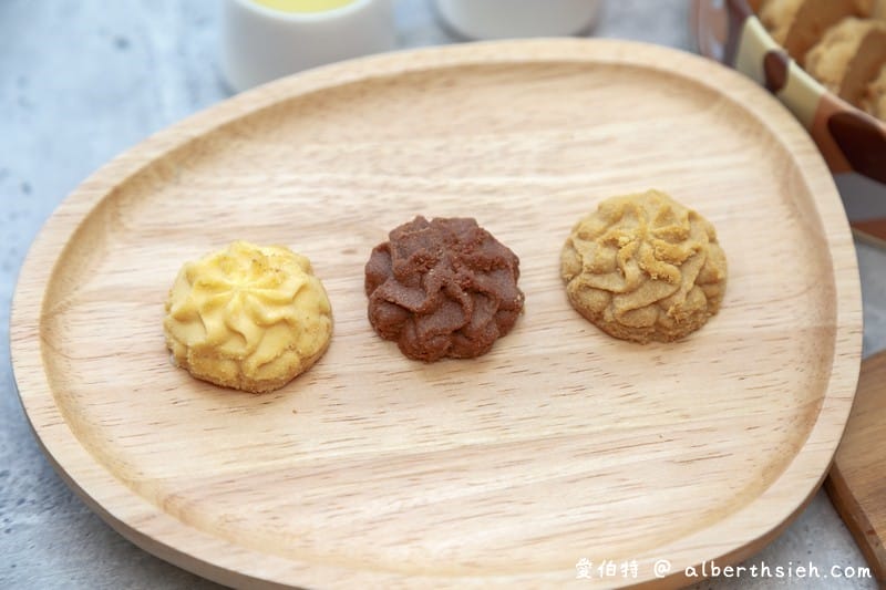 台中伴手禮鴻鼎菓子（健康理念製作的台灣黑熊曲奇餅、鳳凰酥、堅果塔）