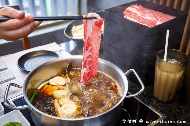 金大鋤壽喜燒．中壢吃到飽美食（牛豬雞鴨蝦八種肉品/蔬菜/甜品/飲料任你吃到爽）