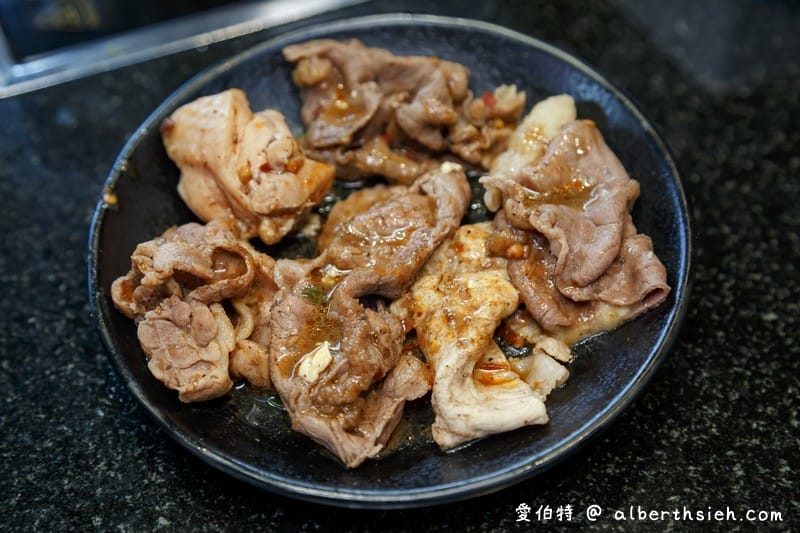 金大鋤壽喜燒．中壢吃到飽美食（牛豬雞鴨蝦八種肉品/蔬菜/甜品/飲料任你吃到爽）