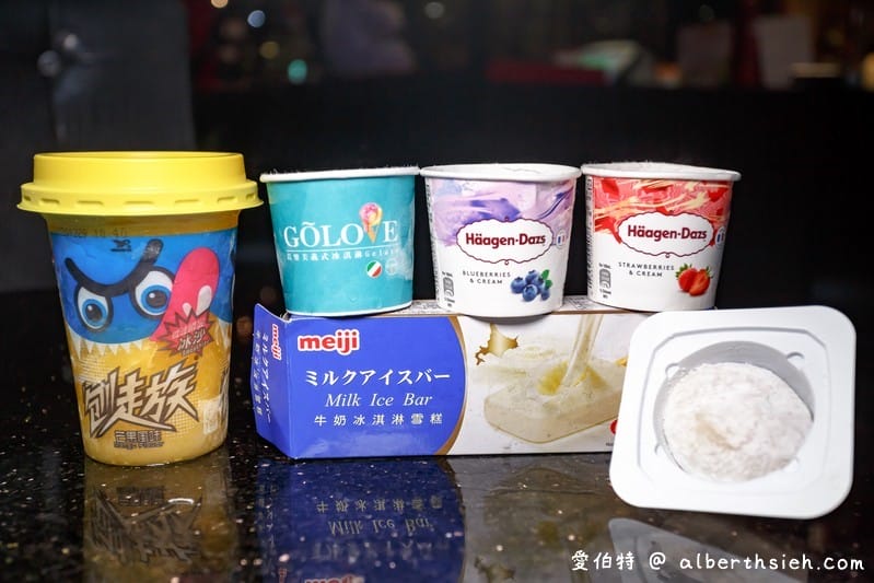中壢美食小蒙牛頂級麻辣鴛鴦鍋（火鍋吃到飽最低只要599元，還有頂級和牛/霸王蝦/西班牙松板豬可選擇）